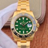 N厂延续经典 推出全金绿水鬼【GMT-Master II 】是劳力士最热卖的表款之一 搭配真陶瓷圈口铂金字体 ETA2836机芯质量稳定可靠 直径40mm